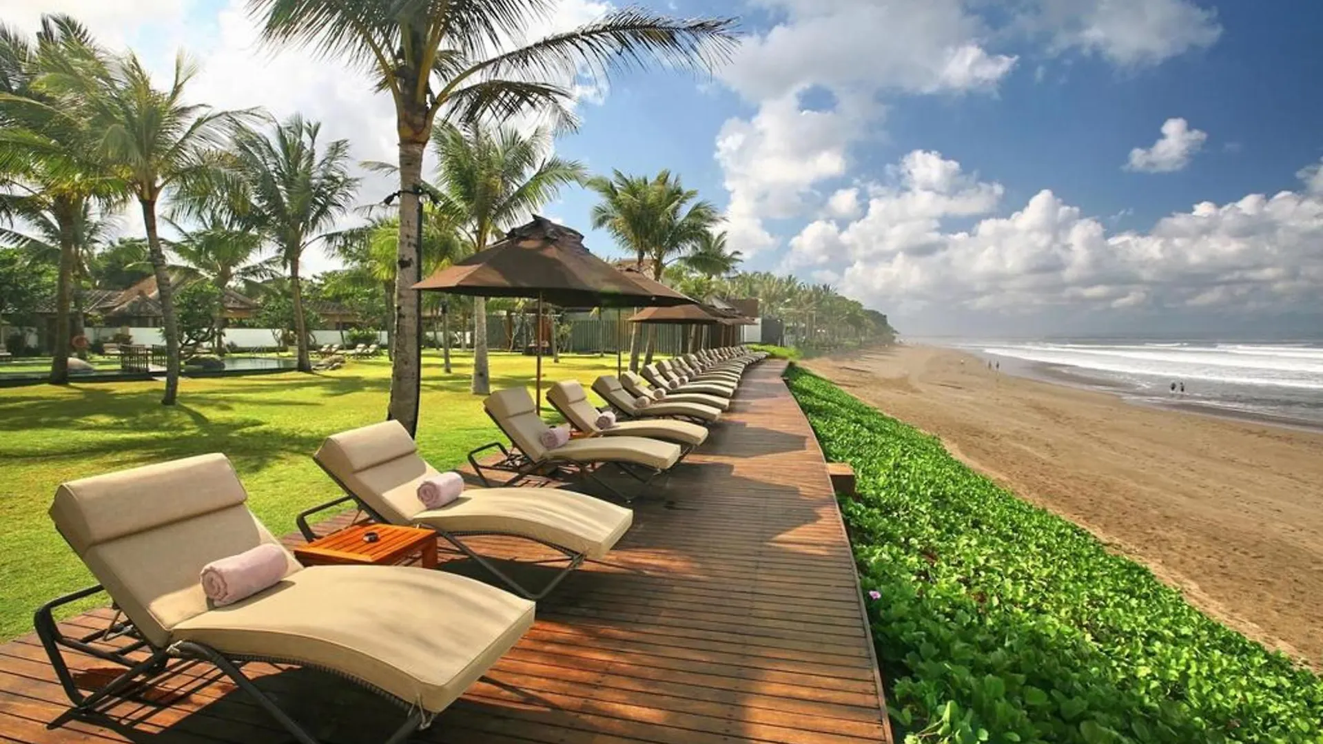 The Samaya Seminyak 0*,